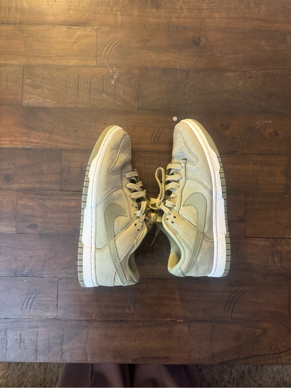 Nike Women's Low-Top Sneakers in Light Tan